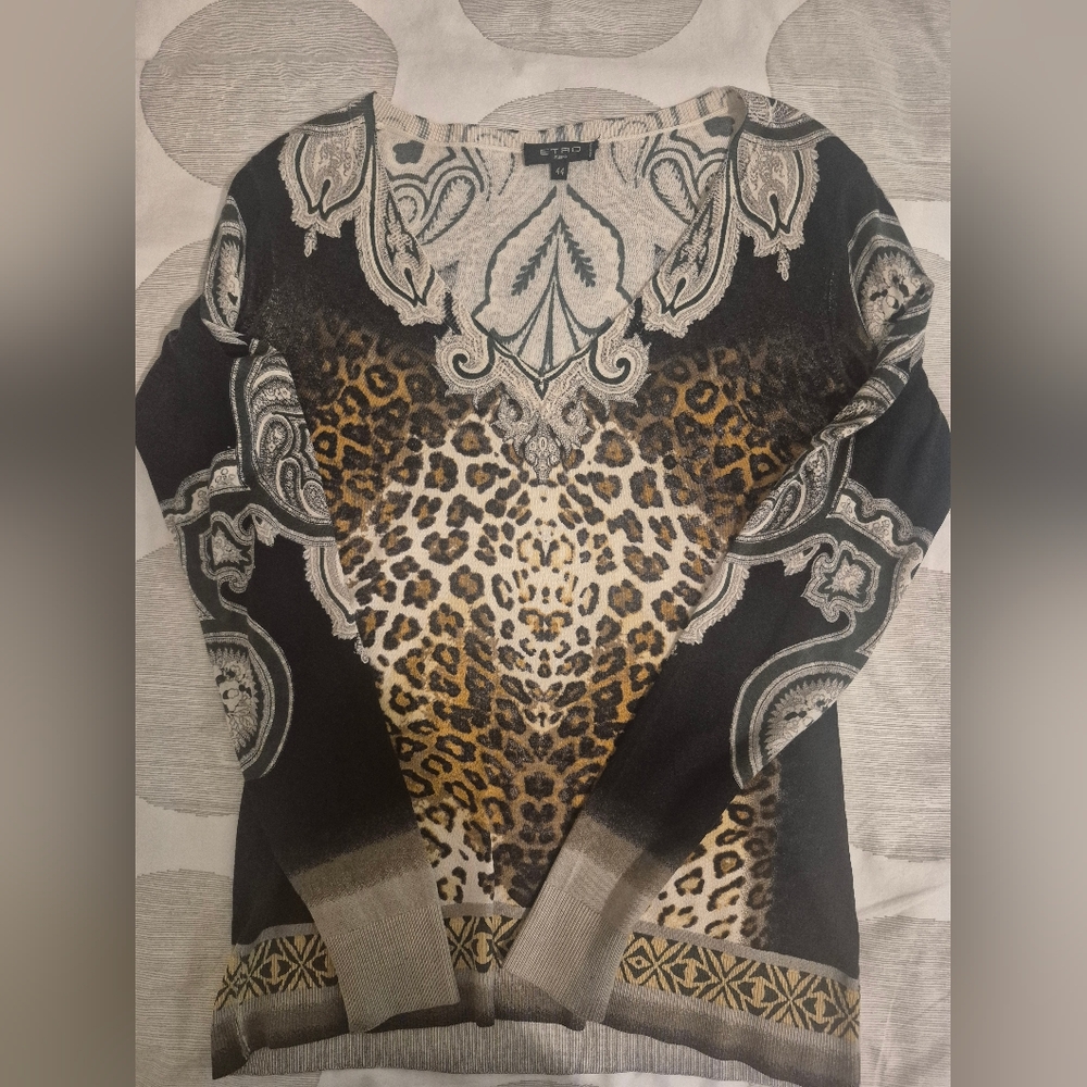 Etro Animal Print V-Neck Sweater